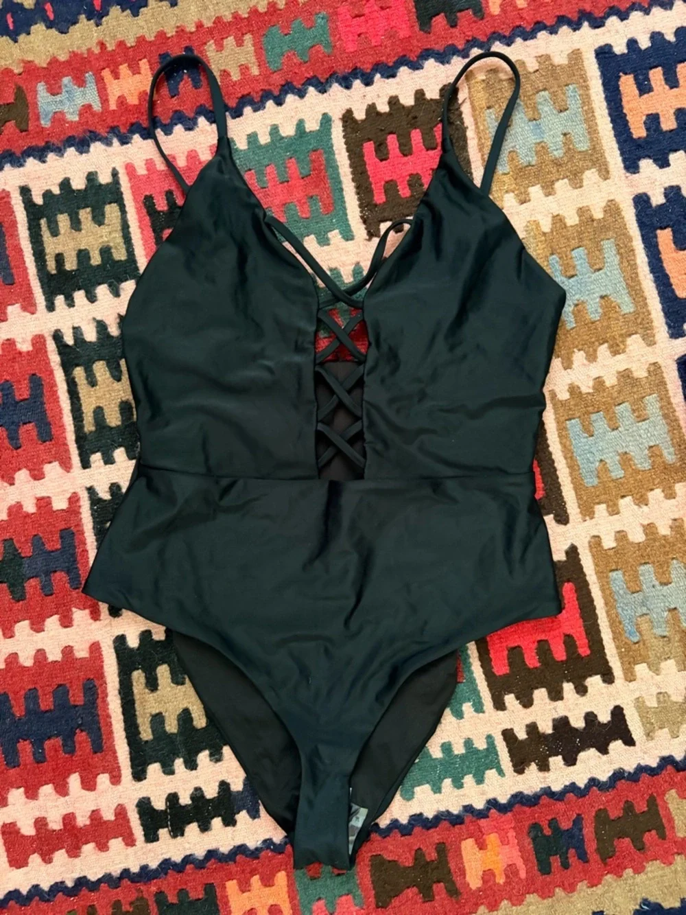 NWT Dippin’ Daisys Bliss Moderate Coverage One Piece Swimsuit Black - XL